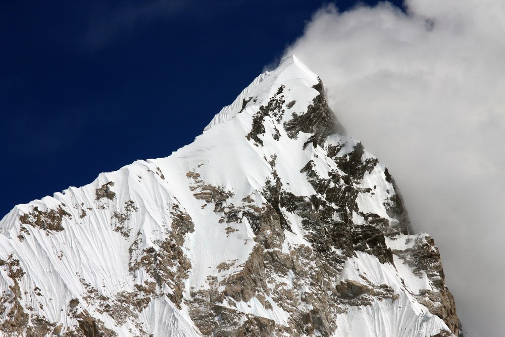 Everest c. Айленд-пик горы Непала. Пик острова Сонинбон. Непал. Восхождение на мера пик.