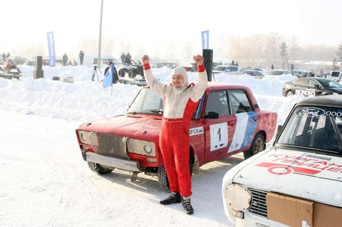 Станислав Моор победитель второго этапа Кубка Урала и Сибири по зимним трековым гонкам в Кургане