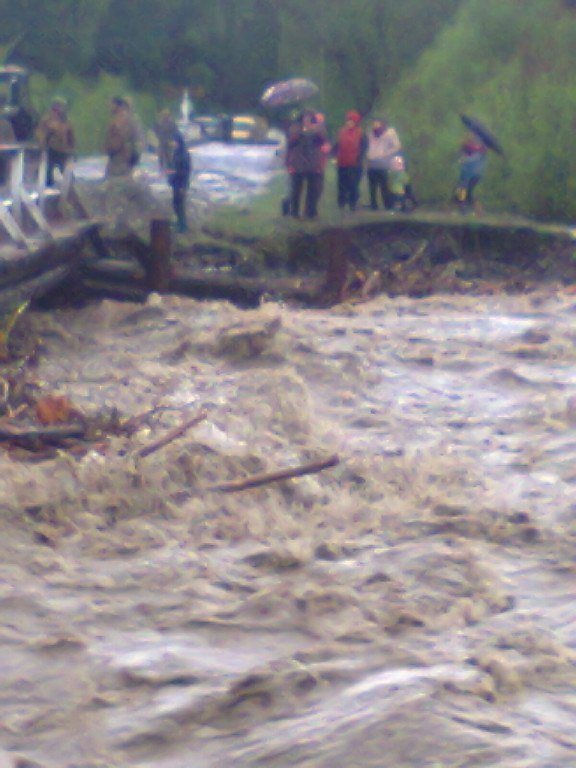 Паводок на алтае 2024 года. Наводнение 2014 горный Алтай. Паводок на Алтае 2014. Наводнение на Алтае в 2014 году.